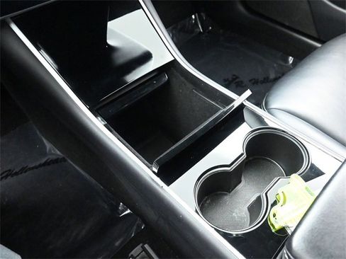 Used 2019 Tesla Model 3 Long Range image 35