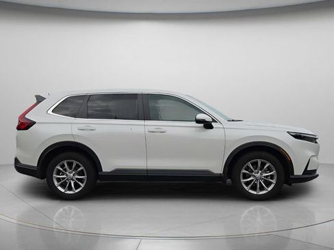 Used 2025 Honda CR-V EX image 9