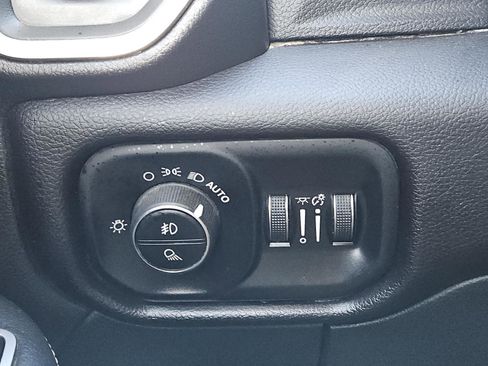 Used 2023 RAM 3500 Laramie image 18