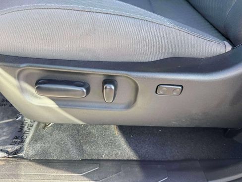 Used 2023 Toyota Tacoma SR5 RWD image 16