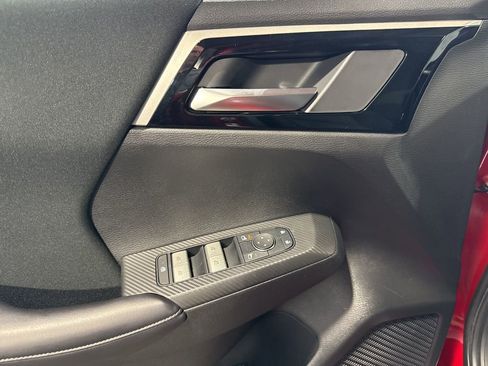 Used 2023 Mitsubishi Outlander ES image 30