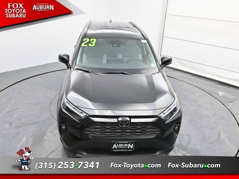 Used 2023 Toyota RAV4 Limited image 29