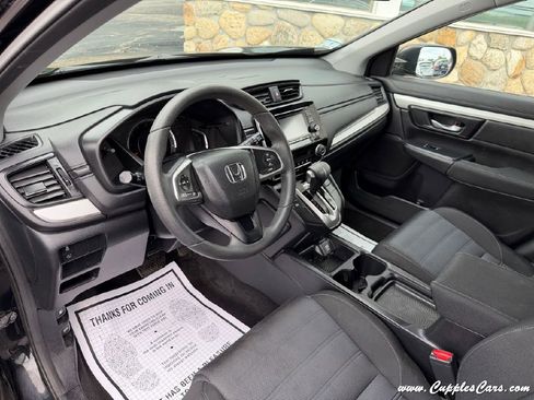 Used 2017 Honda CR-V LX image 5