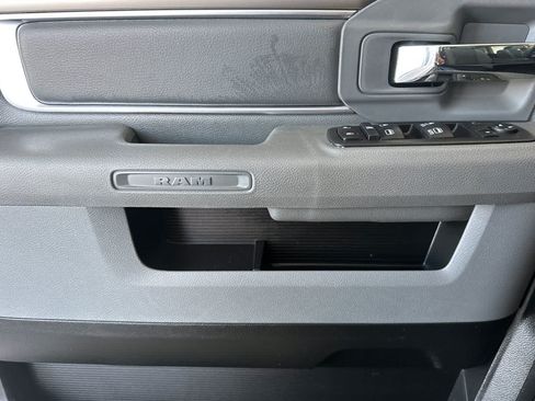 Used 2020 RAM 1500 Classic Warlock AWD/4WD image 12