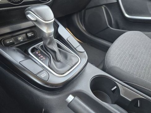 Used 2020 Kia Soul GT-Line FWD image 22