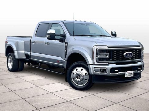 Used 2024 Ford F450 Limited w/ FX4 Off-Road Package AWD/4WD image 2