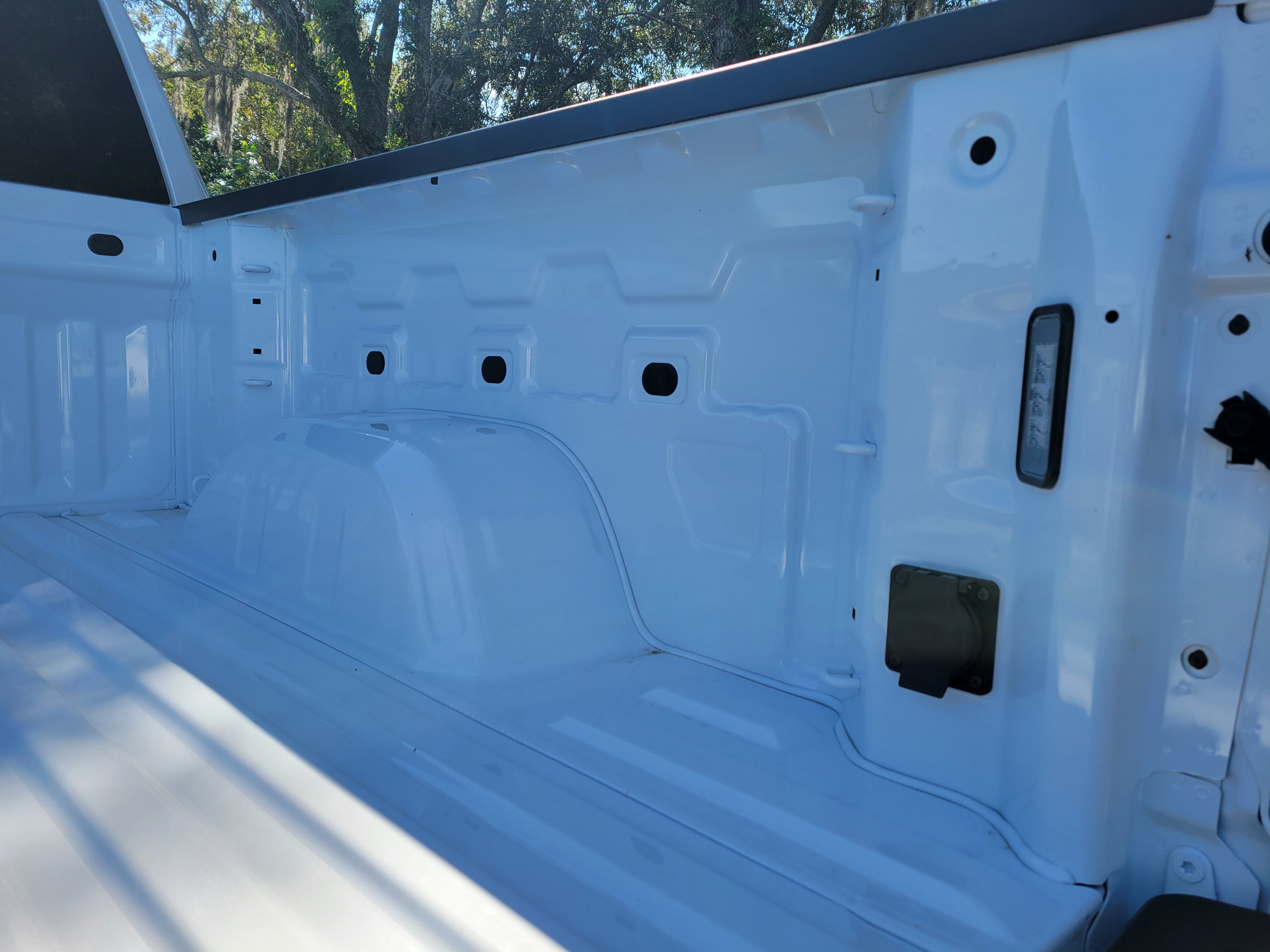 New 2026 Chevrolet Silverado 1500 RST w/ LPO, Dark Essentials Package RWD image 9