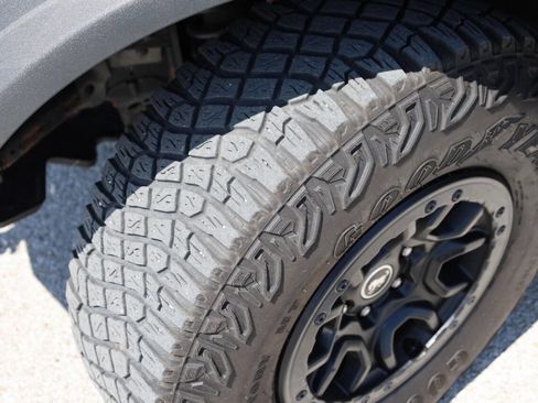 Used 2022 Ford Bronco Wildtrak AWD/4WD image 25