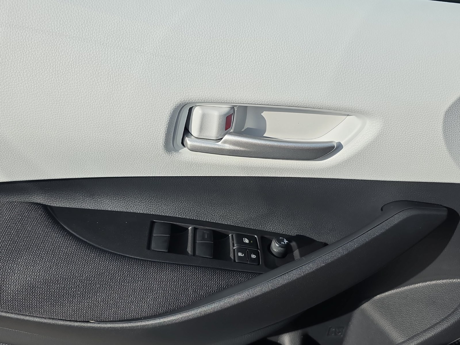 New 2027 Toyota Corolla SE FWD image 24