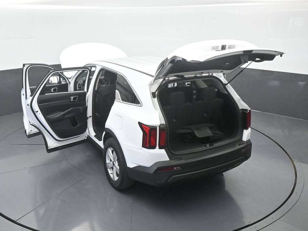 Used 2023 Kia Sorento LX FWD image 64