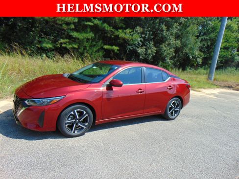 Used 2024 Nissan Sentra SV image 3