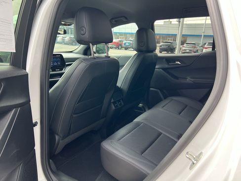 Used 2026 Chevrolet Equinox LT w/ Convenience Package II AWD/4WD image 10