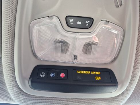 Used 2023 Chevrolet TrailBlazer LT w/ Convenience Package image 16