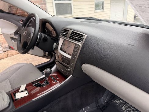 Used 2008 Lexus IS 250 AWD image 17
