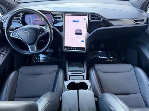 Used 2017 Tesla Model X 100D image 15