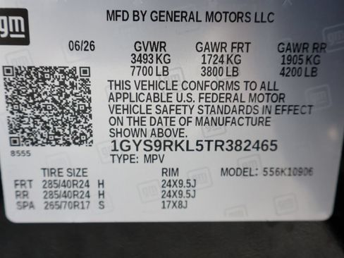 New 2026 Cadillac Escalade ESV Platinum Sport w/ LPO, ONYX Package AWD/4WD image 29