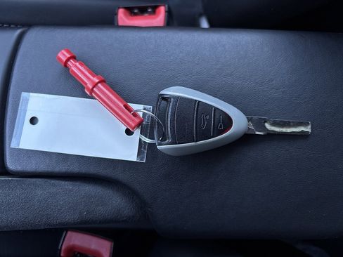 Used 2007 Porsche 911 GT3 image 27