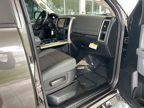 Used 2014 RAM 2500 Big Horn image 25