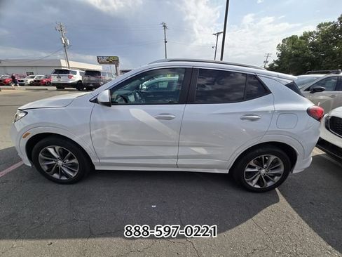 Used 2022 Buick Encore GX Preferred w/ Sport Touring Package FWD image 2