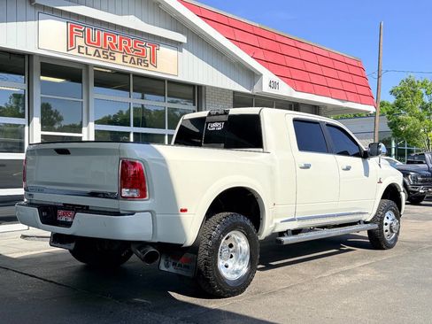 Used 2018 RAM 3500 Laramie Longhorn image 3