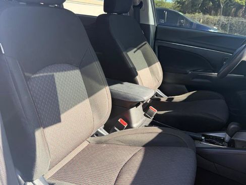 Used 2019 Mitsubishi Outlander Sport ES FWD image 29