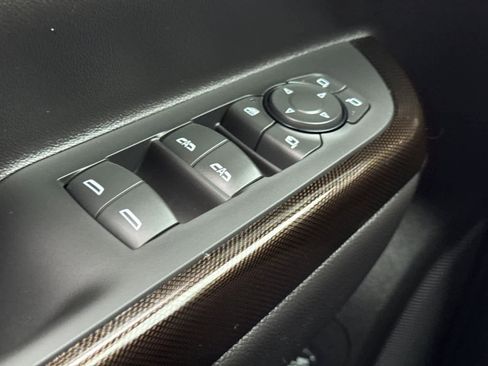 Used 2023 GMC Acadia AT4 w/ Technology Package image 24