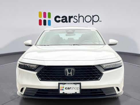 Used 2023 Honda Accord EX image 8