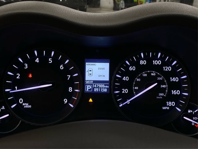 Used 2015 INFINITI Q70 3.7 AWD/4WD image 22