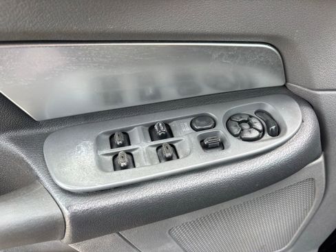 Used 2007 Dodge Ram 1500 Truck SLT AWD/4WD image 17