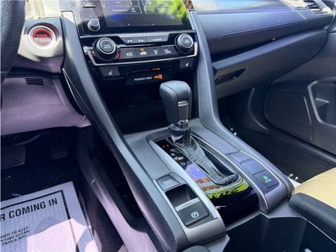 Used 2019 Honda Civic EX image 41