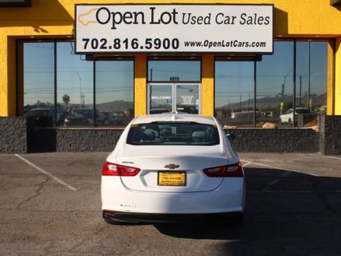 Used 2018 Chevrolet Malibu LT image 6
