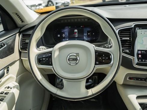 Used 2023 Volvo XC90 B6 Plus w/ Protection Package Premier AWD/4WD image 29