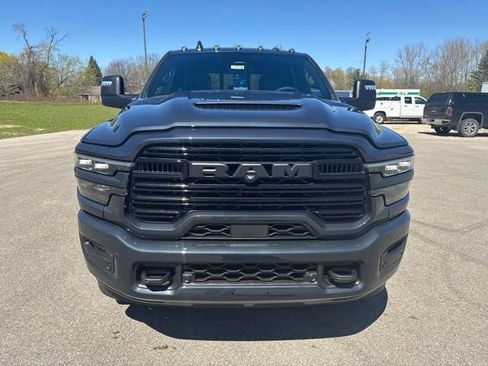 New 2026 RAM 2500 Laramie w/ Night Edition AWD/4WD image 12