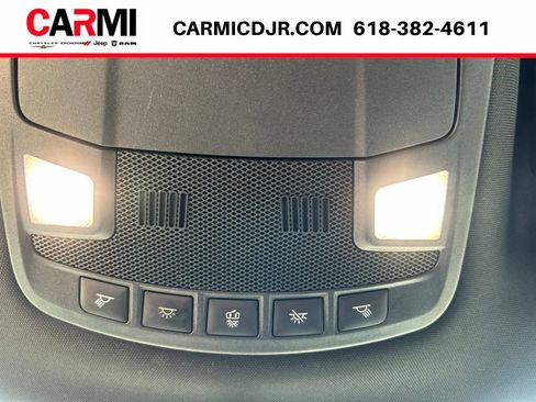 Used 2018 Ford F150 XLT w/ Equipment Group 302A Luxury AWD/4WD image 32