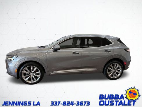 Used 2022 Buick Envision Avenir w/ Technology Package II image 3