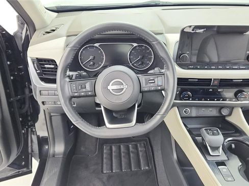 Used 2023 Nissan Rogue SL w/ SL Premium Package AWD/4WD image 15