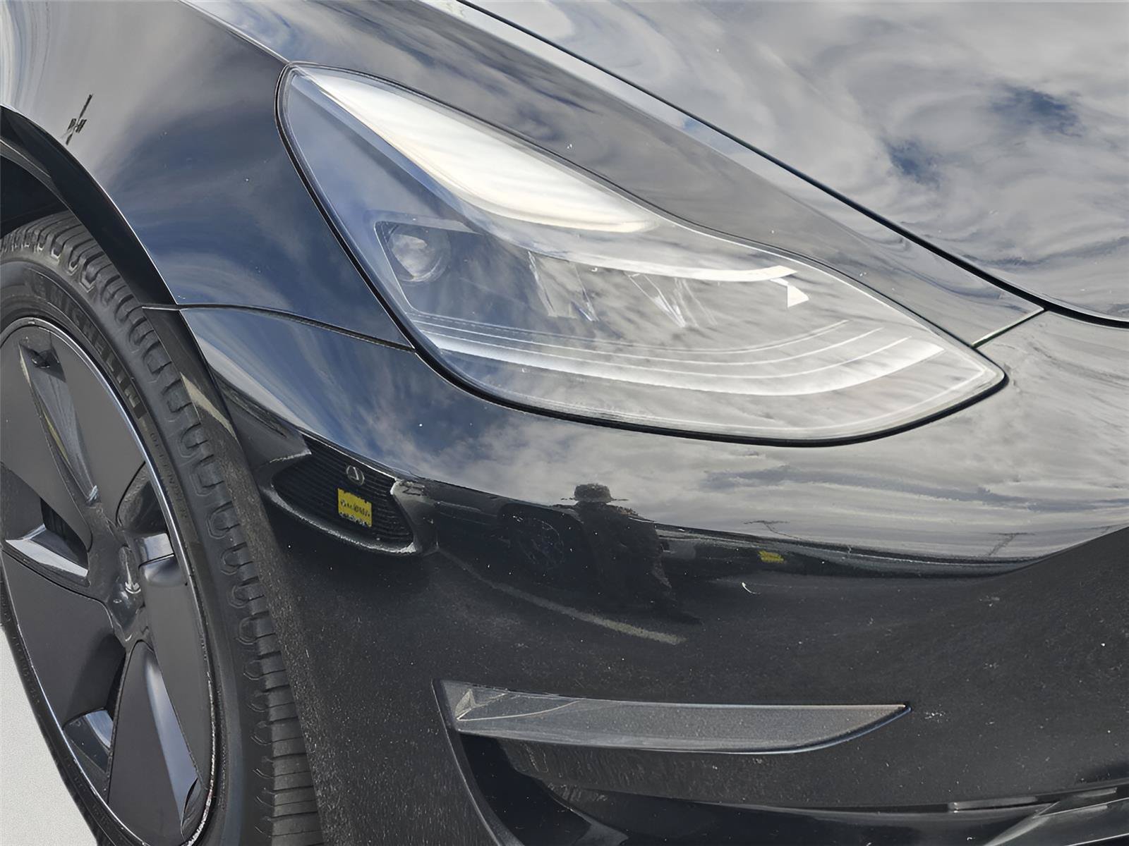 Used 2023 Tesla Model 3 Standard Range RWD image 10