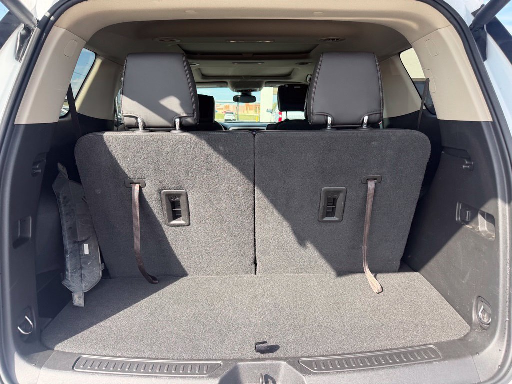 Used 2019 GMC Acadia Denali w/ Technology Package AWD/4WD image 19