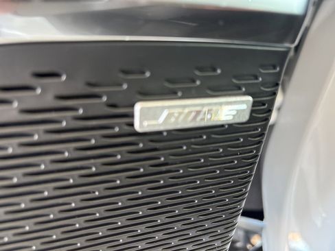 New 2026 Chevrolet Traverse High Country w/ LPO, Floor Liner Package FWD image 15