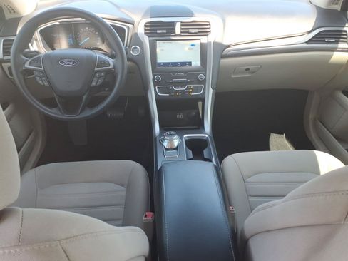 Certified 2020 Ford Fusion SE FWD image 8