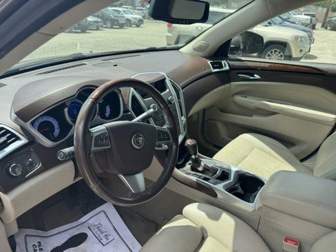 Used 2011 Cadillac SRX Luxury AWD/4WD image 10