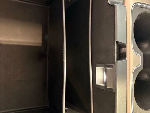 Used 2015 GMC Sierra 1500 Denali image 13