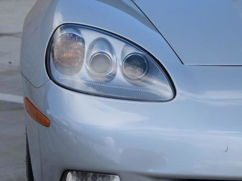 Used 2009 Chevrolet Corvette Coupe image 33