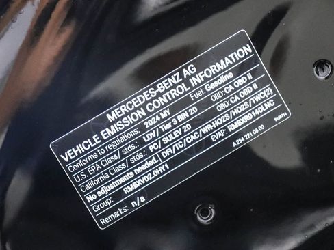 Used 2024 Mercedes-Benz C 300 Sedan image 29