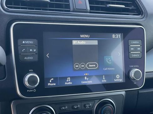 Used 2023 Nissan Leaf S image 11