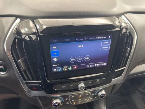 Used 2021 Chevrolet Traverse LT w/ LPO, Floor Liner Package AWD/4WD image 21