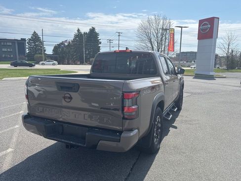 Used 2023 Nissan Frontier PRO-4X w/ Pro Convenience Package image 7