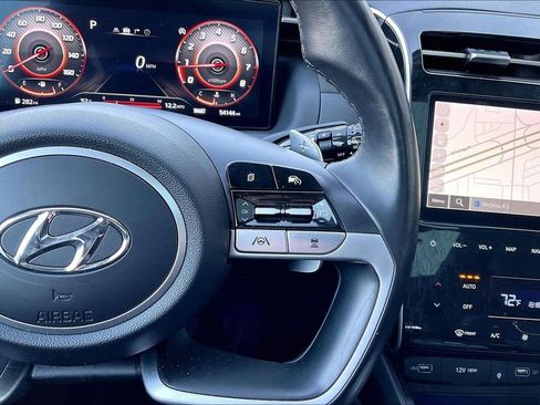 Used 2024 Hyundai Tucson Limited image 19