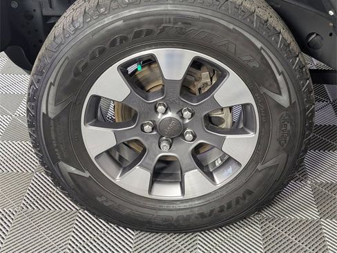 Certified 2023 Jeep Wrangler Sahara w/ Cold Weather Group image 8