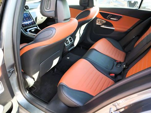 Used 2024 Mercedes-Benz C 300 4MATIC Sedan image 10